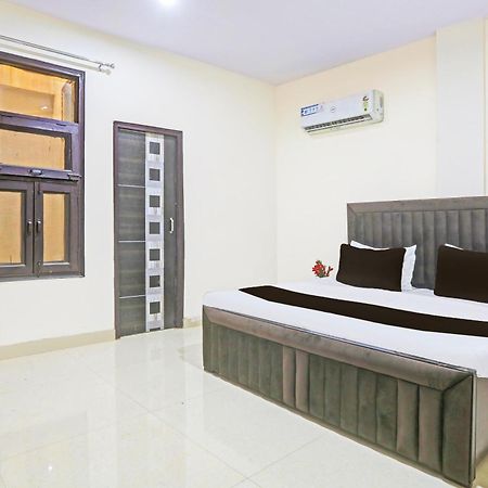 Hotel O Redbull Inn Gurgaon Eksteriør bilde