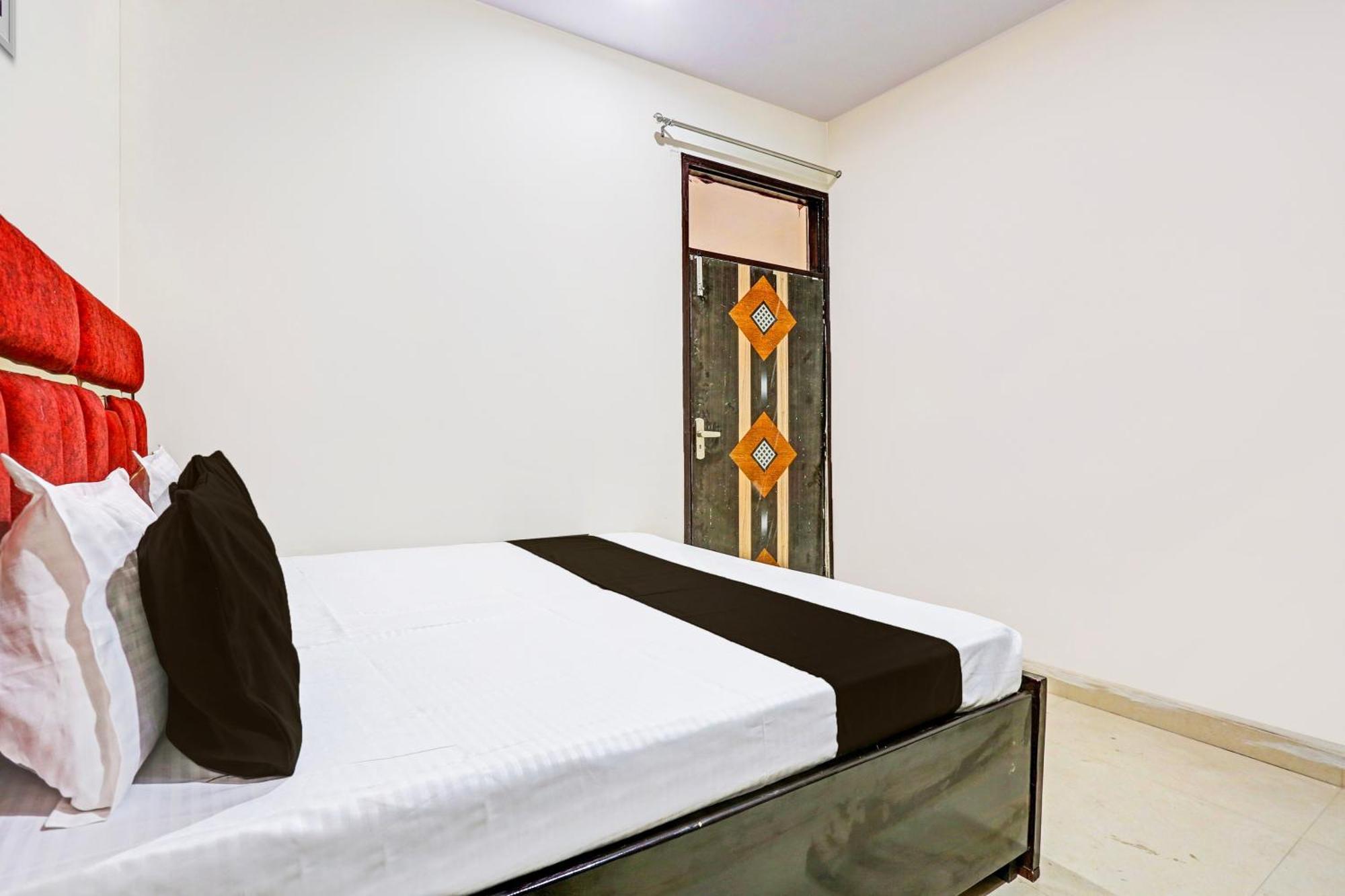 Hotel O Redbull Inn Gurgaon Eksteriør bilde