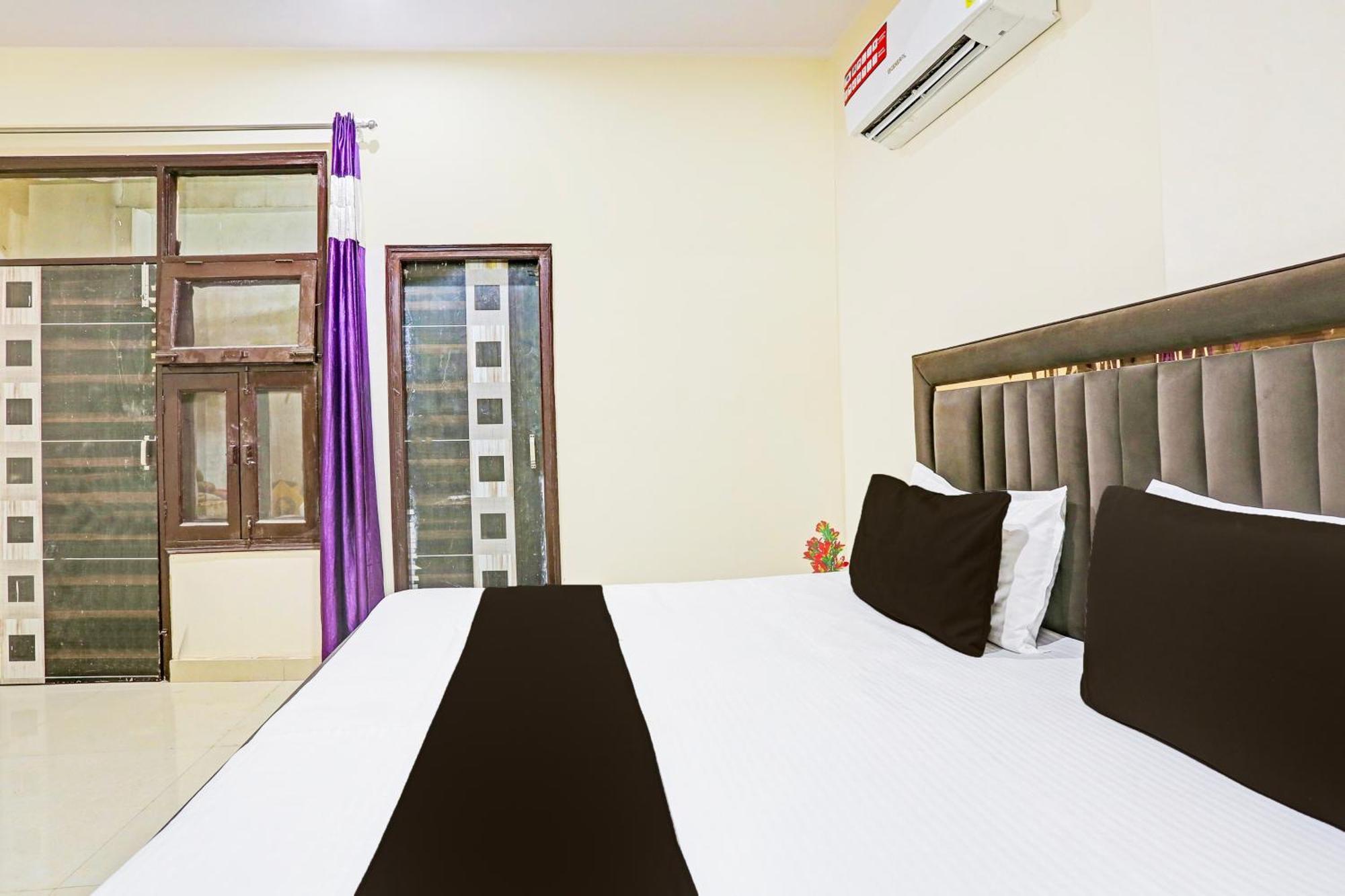 Hotel O Redbull Inn Gurgaon Eksteriør bilde